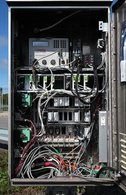 MTQ – Traffic Light Distribution and Control Cabinet-4