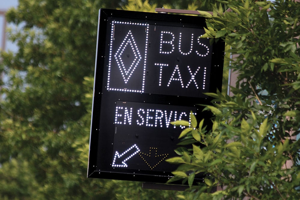 Orange-Traffic-voie-reservee-taxi-autobus-B-web